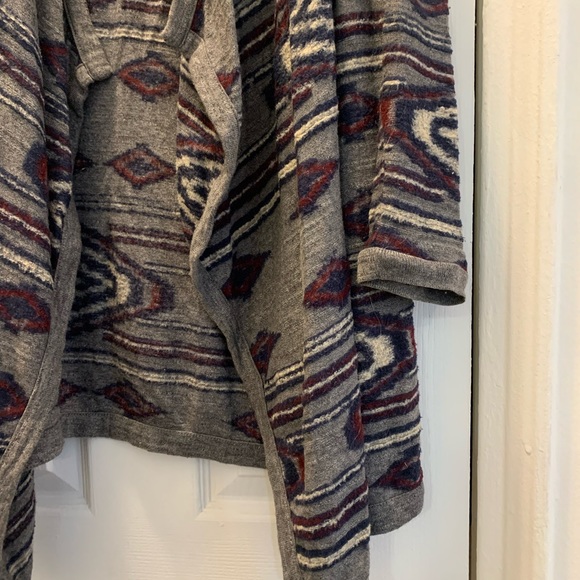 Lucky Brand Aztec Tribal Wrap Cardigan Sweater Size Medium - Picture 7 of 7